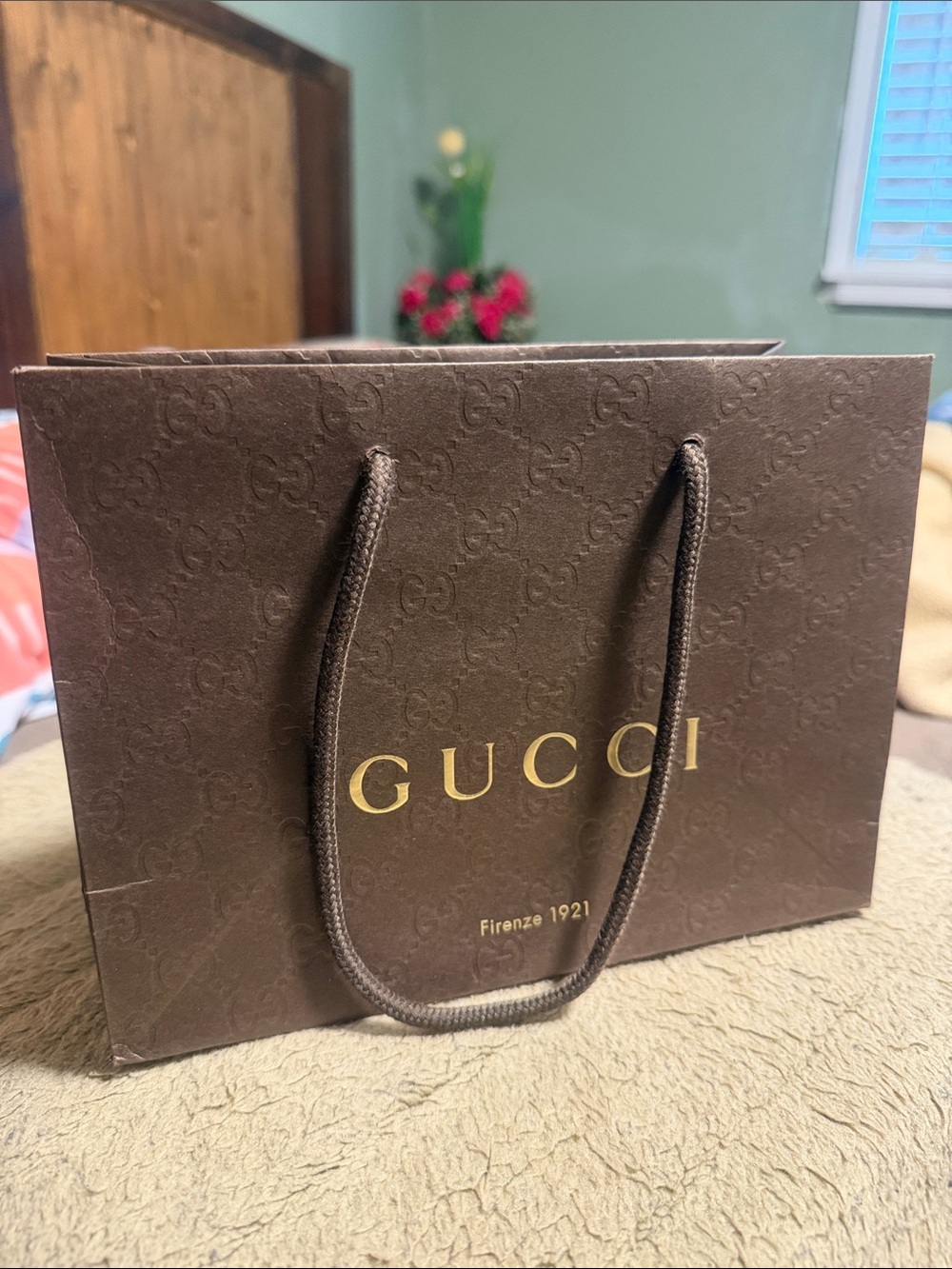 Gucci Brown Paper Gift Bag with Gold Logo